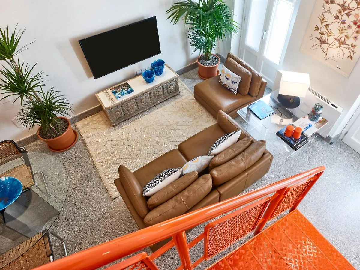 Right House - Indipendent In Characteristic Marina District Apartment Cagliari